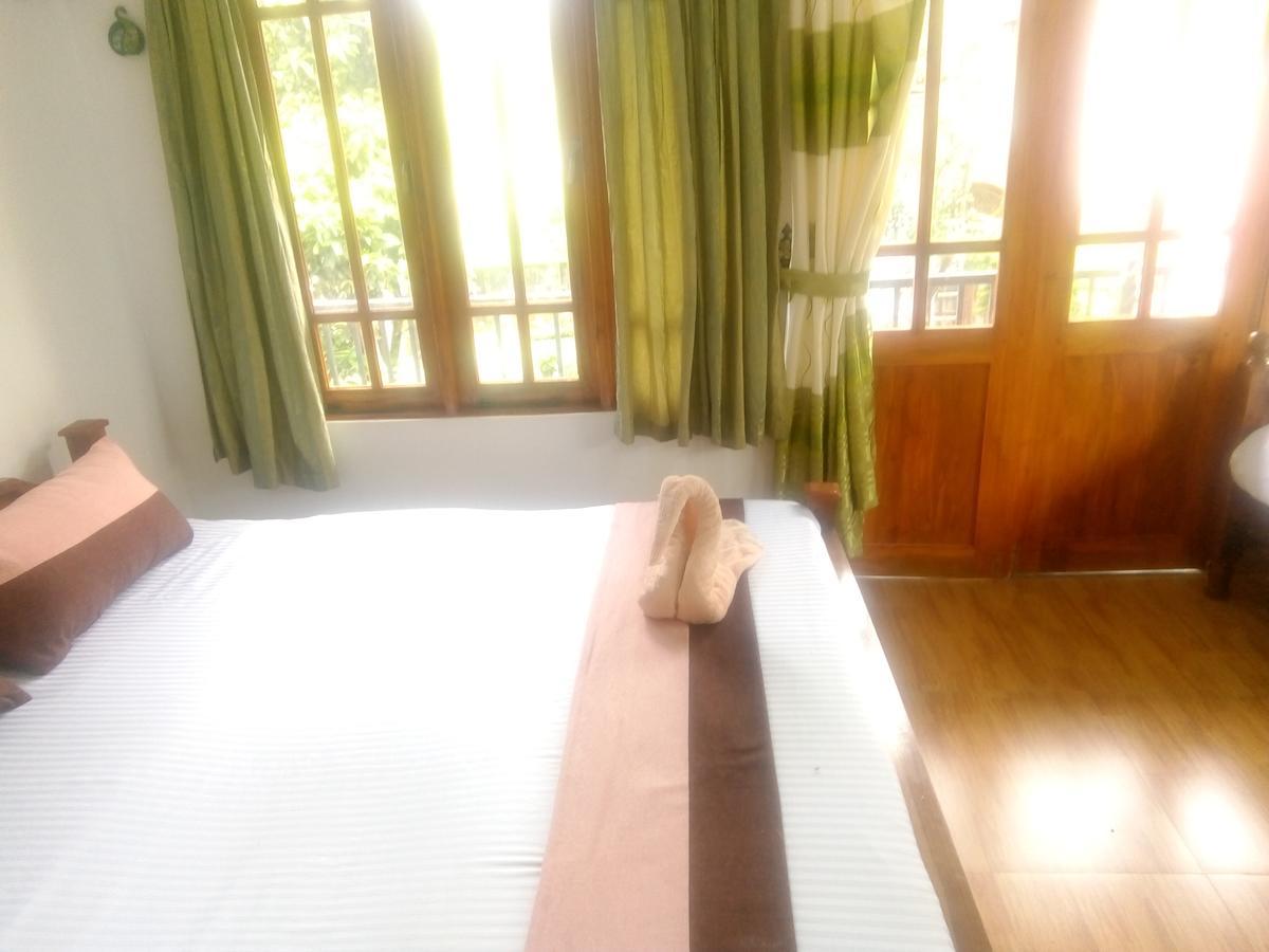 Trinish Homestay Хаттон Экстерьер фото